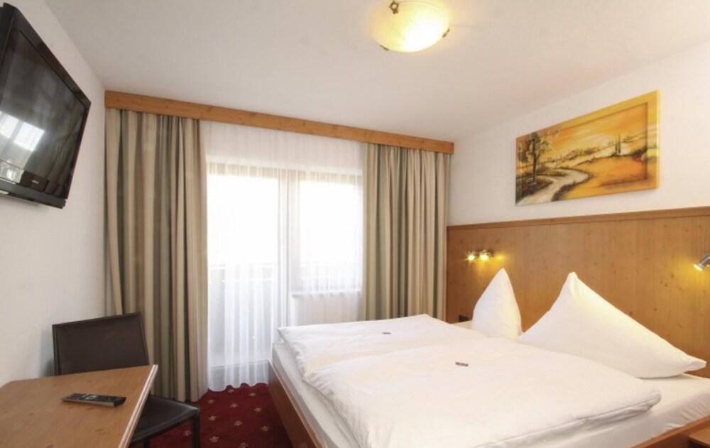 Hotel Neuwirt Миминг Экстерьер фото